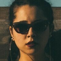 Monique Ferraz Naken