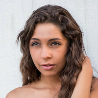 Monique_poses Naken
