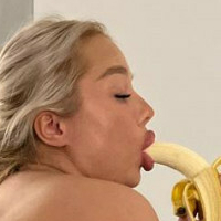 Musatova Naken