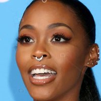Nafessa Williams Naken