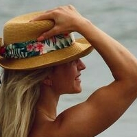 Nell Grabowski Naken