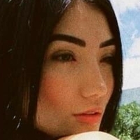 Nicole Amado Naken