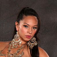 Nikita Esco Naken