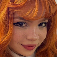 Olivia Elfie Naken
