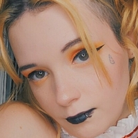 pale-like-a-ghost Naken