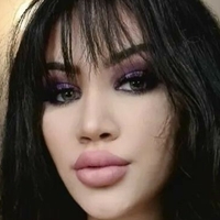 Pamelia Naken