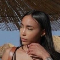 Paola Henriquez Naken