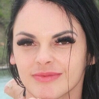 Paolla Hotwife Naken
