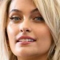 Paris Jackson Naken