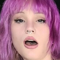 Penny May Naken