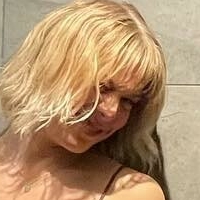 Prestlie Ray Naken