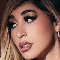 Queen Buenrostro Naken