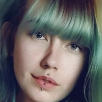 queen_purp Naken