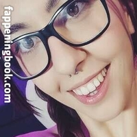 Radiopornopanda Naken