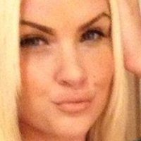 Samantha Gold Naken