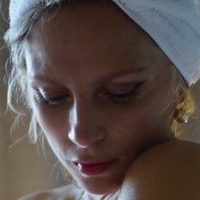 Sara Fantine Naken