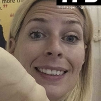 Sara Pascoe Naken