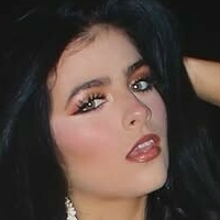 slaygirlgagaboots2 Naken