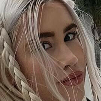 socallily Naken