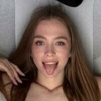sofieminou Naken