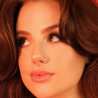 Solelyscarletta Naken