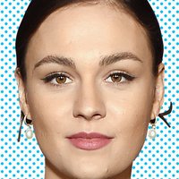 Sophie Skelton Naken