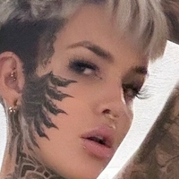 Stefani Marz Naken