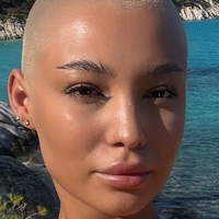 Tatiana Suciu Naken