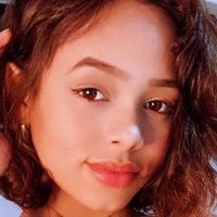 Tauana Muniz Naken