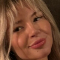 tayylavie Naken