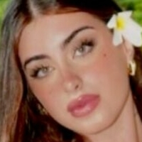 Thais Gauchkarian Naken