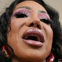 theoneandonlyavadevine Naken