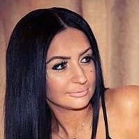 Tia Mendez Naken