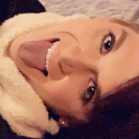 tskaelamoon Naken