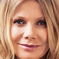 Ursula Karven Naken