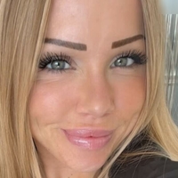 Valentina-valea Naken
