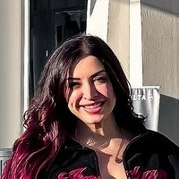 Vanessa Arianna Naken