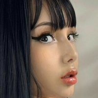 Violet Moon Naken