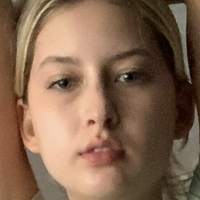 Whosbeth Naken