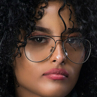 xxxclusivelymami Naken