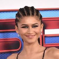 Zendaya Naken