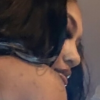 Zuri Naken